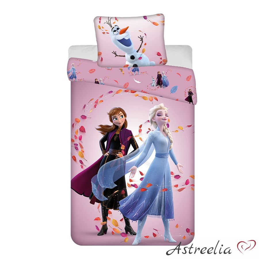 Lasten_pussilakanasetti_Frozen_Magical_time_Astreelia_Home Lasten pussilakanasetti 140×200 cm. Frozen – Magical time - Image 1